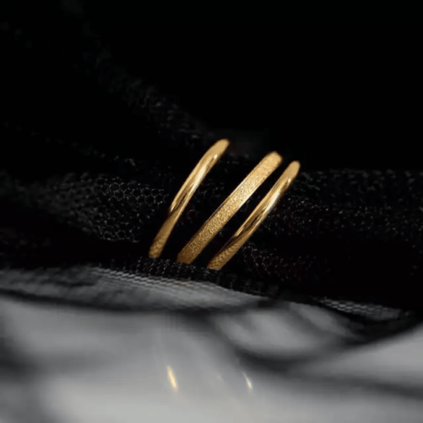 Gold ring set size 8
